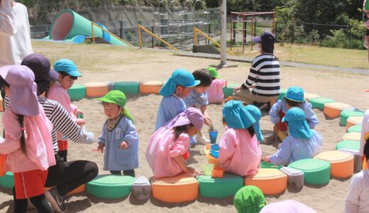 砂場では、、、4月のようす。