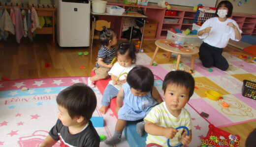 すみれ組　６月の様子