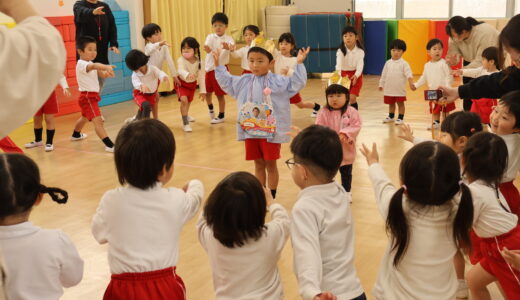 4月　誕生会　4月25日